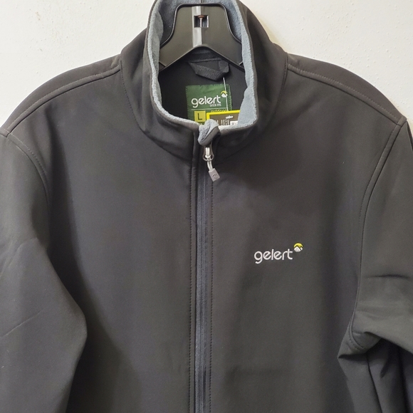 NWT Gelert Softshell Jacket - Picture 4 of 5